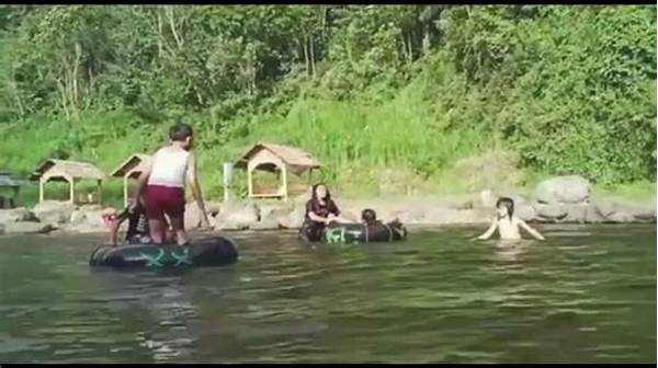 keasrian-sungai-kecil-dekat-rumah_ca4000e6c.jpg