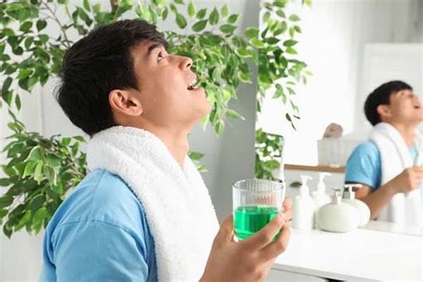 menggunakan-obat-kumur-antibakteri_d17898c80.jpg